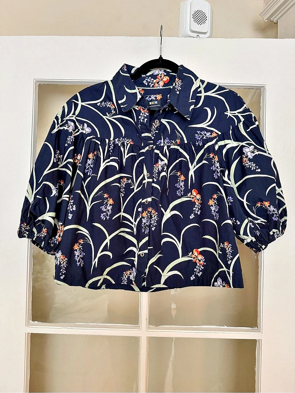 Maeve Floral Button Down Blouse in Blue Size Small Like New